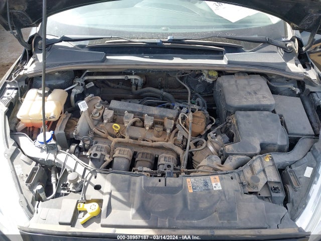 Ford Focus Titanium 2016 1FADP3N21GL307863 Image 10