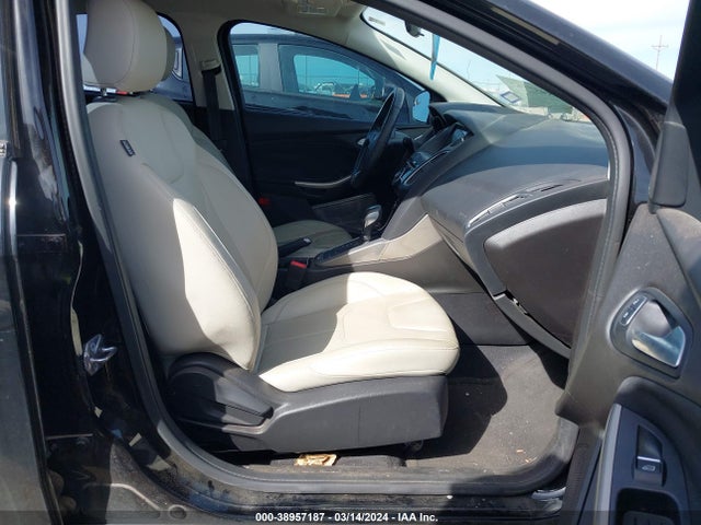 Ford Focus Titanium 2016 1FADP3N21GL307863 Image 5