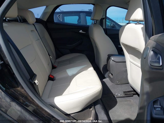 Ford Focus Titanium 2016 1FADP3N21GL307863 Image 8