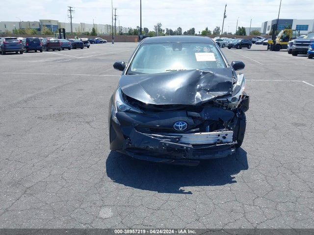 Toyota Prius Two 2017 JTDKBRFU9H3579503 Image 13
