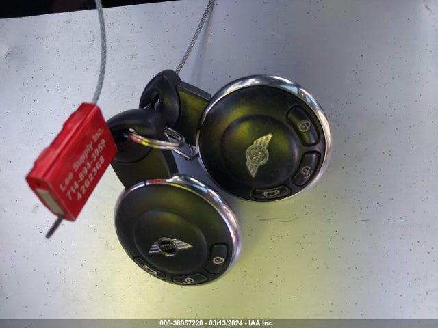 2007 MINI COOPER WMWMF33527TT57243 Photo 10