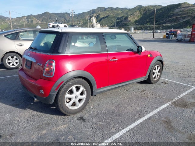 2007 MINI COOPER WMWMF33527TT57243 Photo 3