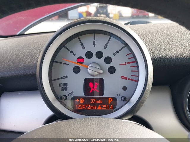 2007 MINI COOPER WMWMF33527TT57243 Photo 6