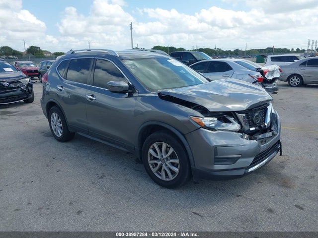Nissan ROGUE SV 2018 JN8AT2MT1JW457799 zdjęcie główne