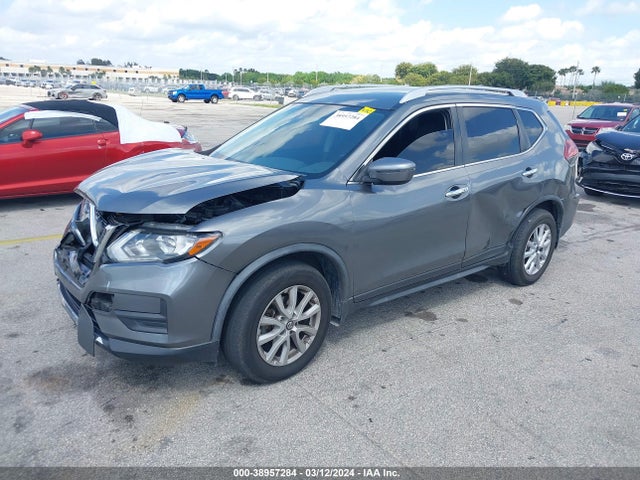 Nissan ROGUE SV 2018 JN8AT2MT1JW457799 Image 2
