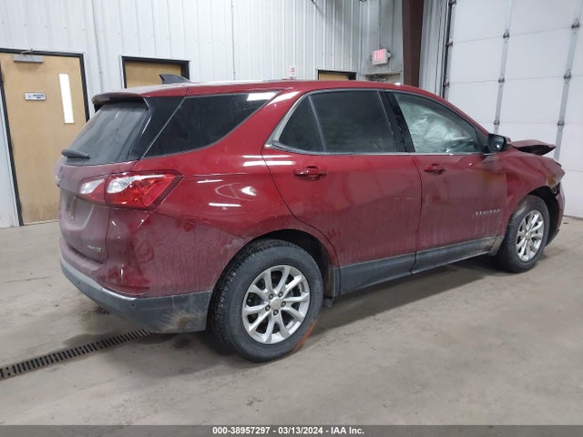 Chevrolet EQUINOX LT 2018 2GNAXSEV4J6331194 Image 4