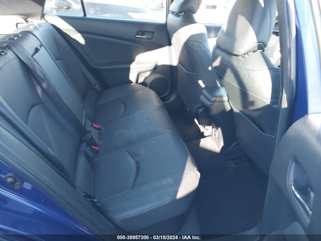 Toyota Prius Four 2017 JTDKARFU2H3528654 Image 8