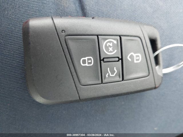 3VVCB7AX9NM078083 Volkswagen Tiguan Se R-line Black
