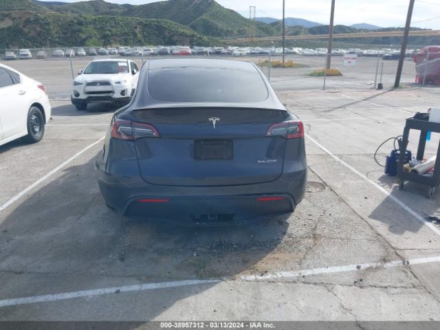 7SAYGDEF8NF404856 Tesla Model Y Performance Dual Motor All-wheel Drive