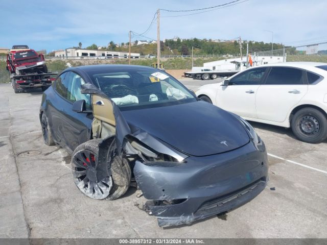 7SAYGDEF8NF404856 Tesla Model Y Performance Dual Motor All-wheel Drive