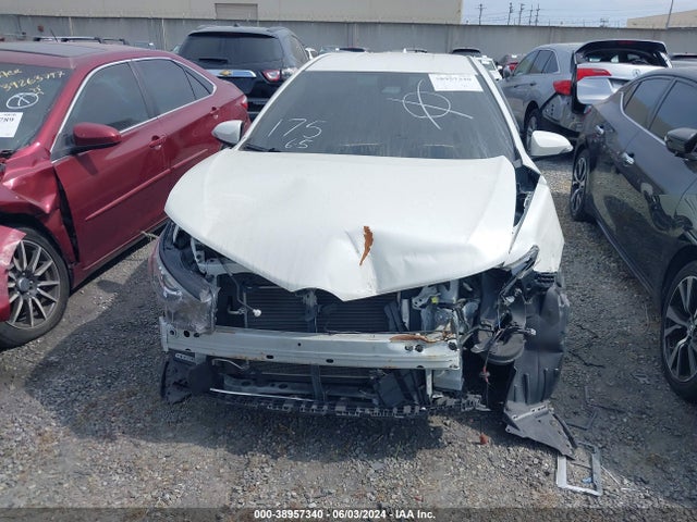 Toyota COROLLA IM 2018 JTNKARJE8JJ563941 Image 13