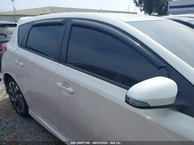 Toyota COROLLA IM 2018 JTNKARJE8JJ563941 Image 14