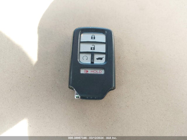 Honda Pilot Touring 2016 5FNYF5H92GB051366 Image 11