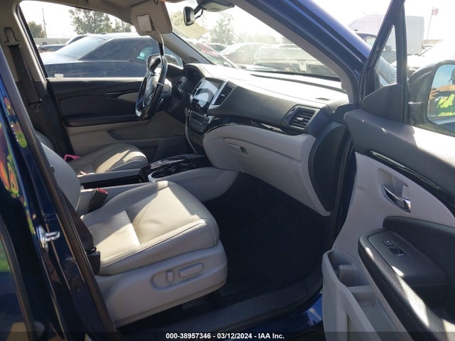 Honda Pilot Touring 2016 5FNYF5H92GB051366 Image 5