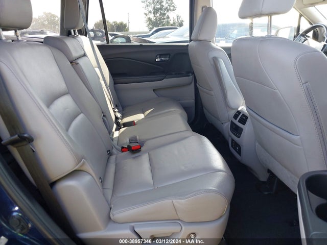 Honda Pilot Touring 2016 5FNYF5H92GB051366 Image 8