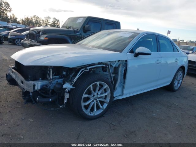 WAUENAF4XKA077606 Audi A4 45 Premium