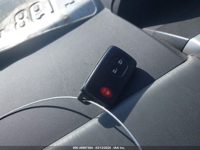 Toyota Prius V Five 2014 JTDZN3EU1E3332590 Image 11