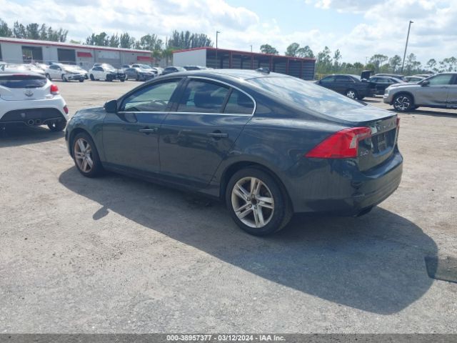 YV140MFK9F1363735 Volvo S60 T5 Premier