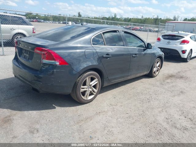 YV140MFK9F1363735 Volvo S60 T5 Premier