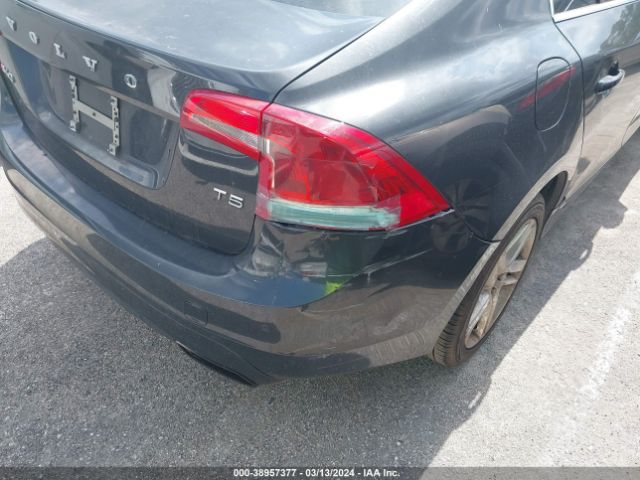 YV140MFK9F1363735 Volvo S60 T5 Premier