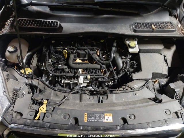 Ford ESCAPE SE 2019 1FMCU9GD1KUB91420 Image 10