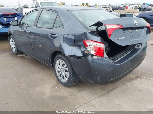 Toyota COROLLA LE 2018 5YFBURHE3JP738349 Image 6