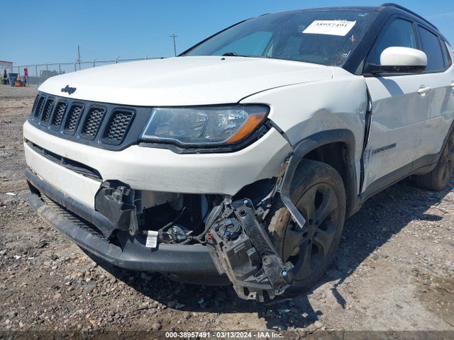 3C4NJDBB3KT755206 Jeep Compass Altitude 4x4