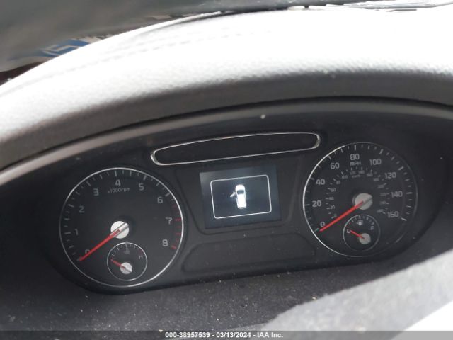 5XYPGDA35JG380166 KIA Sorento 2.4l Lx