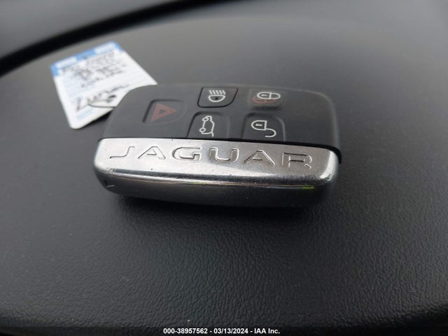 2020 JAGUAR F-PACE SADCS2FX0LA645869 Photo 10