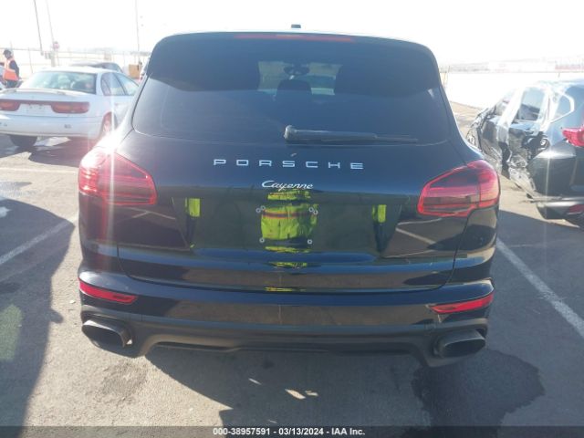 WP1AA2A2XGKA15275 Porsche Cayenne
