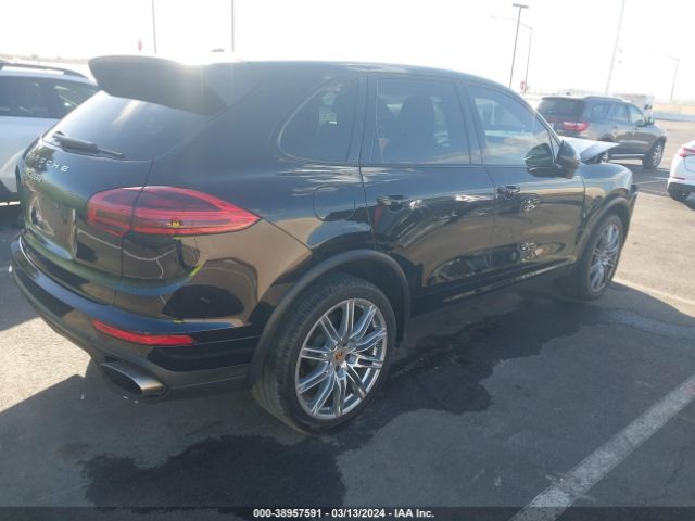WP1AA2A2XGKA15275 Porsche Cayenne