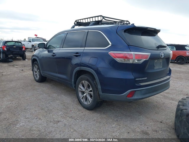 Toyota Highlander Xle V6 2015 5TDKKRFH5FS043534 Image 3