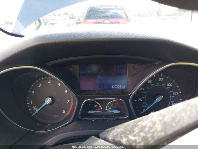 Ford FOCUS SE 2014 1FADP3F22EL200459 Image 7