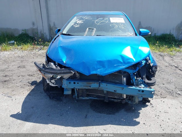Toyota COROLLA IM 2017 JTNKARJE3HJ547575 Image 13