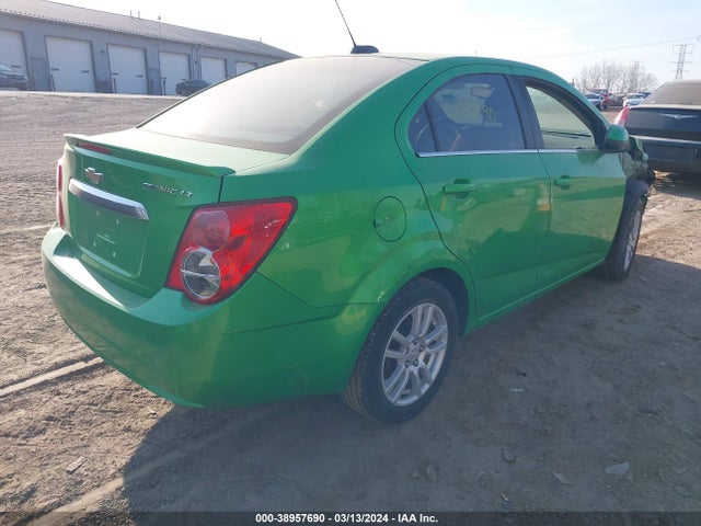 Chevrolet Sonic Lt Auto 2015 1G1JC5SH7F4219186 Image 4