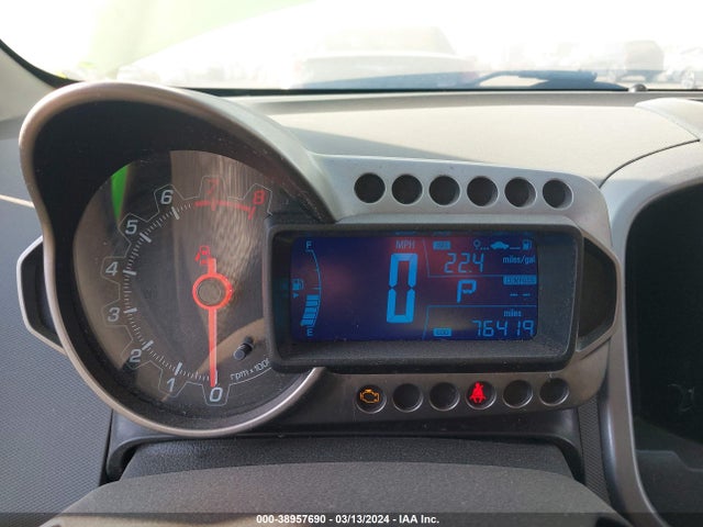 Chevrolet Sonic Lt Auto 2015 1G1JC5SH7F4219186 Image 7