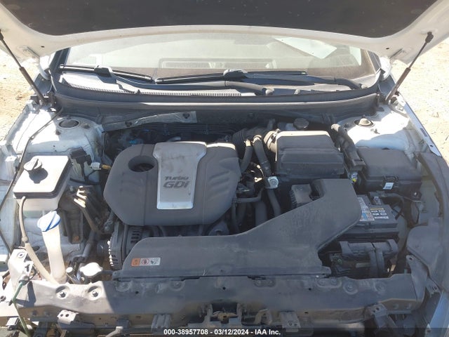Hyundai SONATA ECO 2015 5NPE24AA0FH141970 Image 10
