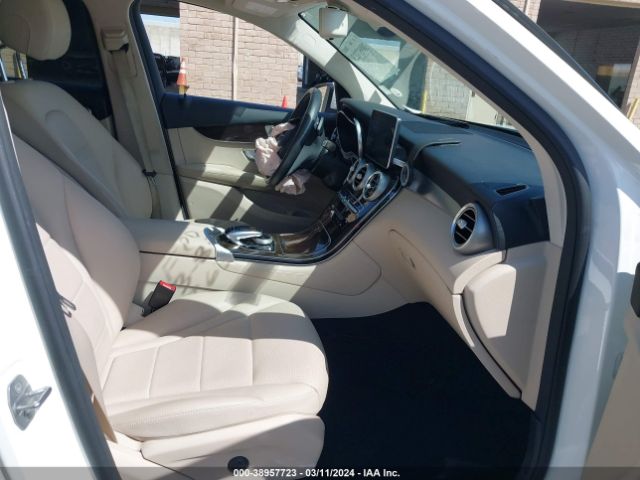WDC0G4JB0HF121634 Mercedes-Benz GLC 300