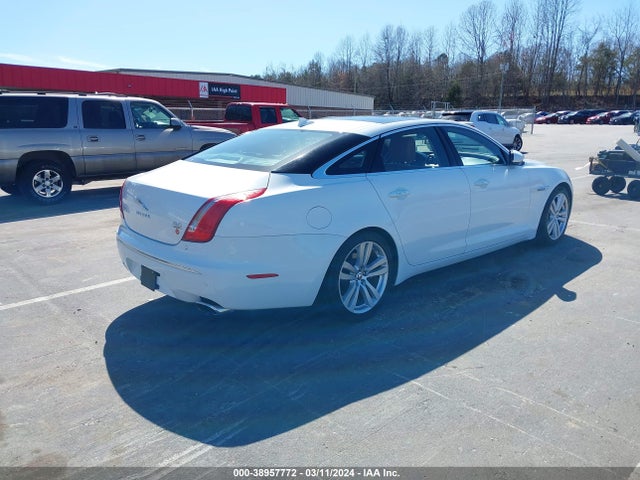 2013 JAGUAR XJ SAJWJ2GD0D8V45877 Photo 3