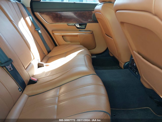 2013 JAGUAR XJ SAJWJ2GD0D8V45877 Photo 7