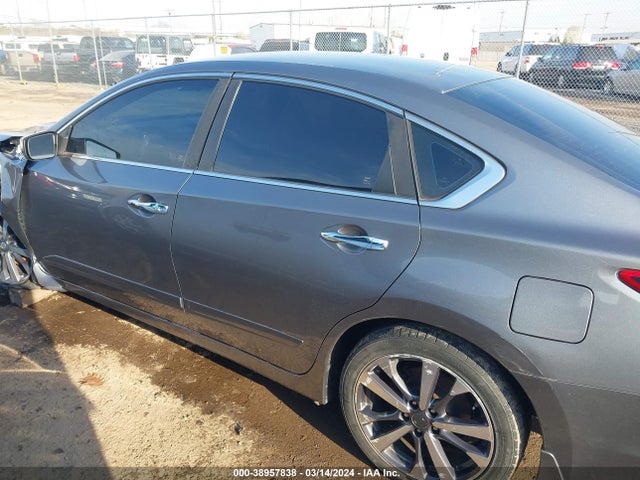 Nissan Altima 2.5 Sr 2017 1N4AL3AP4HN352883 Image 14