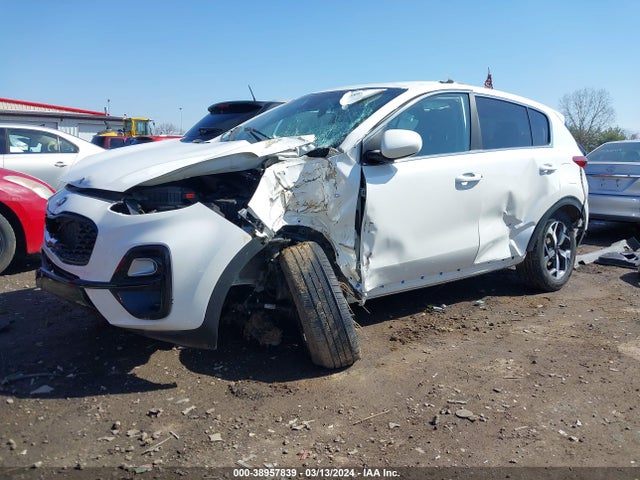 KIA Sportage Lx 2022 KNDPMCAC4N7957338 Image 2