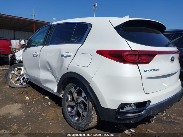 KIA Sportage Lx 2022 KNDPMCAC4N7957338 Image 3