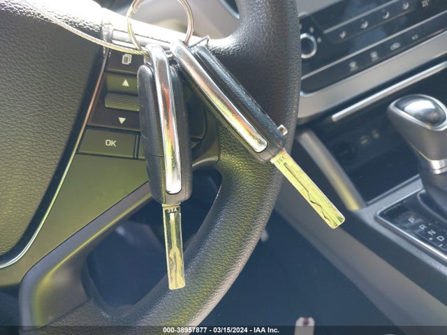 Hyundai SONATA SE 2015 5NPE24AF9FH185137 Image 11