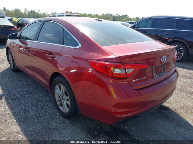 Hyundai SONATA SE 2015 5NPE24AF9FH185137 Image 3