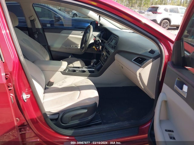 Hyundai SONATA SE 2015 5NPE24AF9FH185137 Image 5
