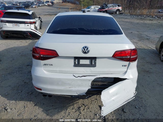 3VW267AJ8GM308433 Volkswagen Jetta 1.4t S