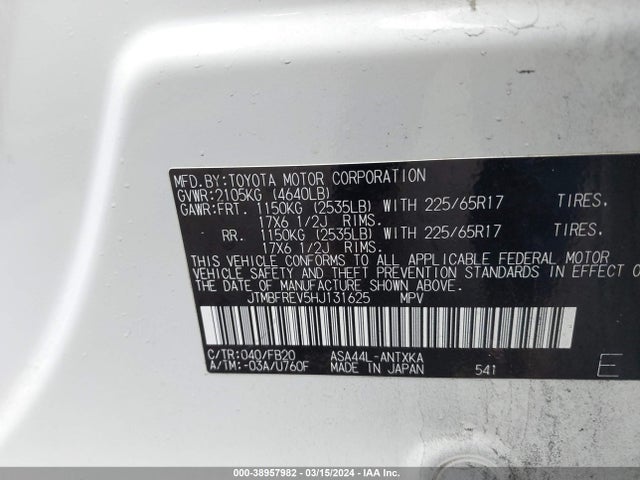 Toyota RAV4 LE 2017 JTMBFREV5HJ131625 Image 9
