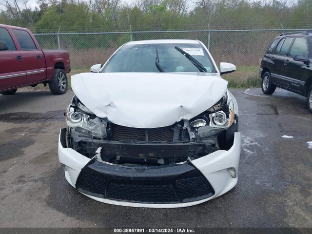 Toyota CAMRY SE 2015 4T1BF1FK4FU018200 Image 12