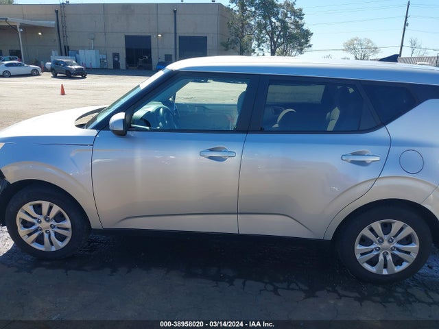 KIA SOUL LX 2021 KNDJ23AU4M7791633 Image 15